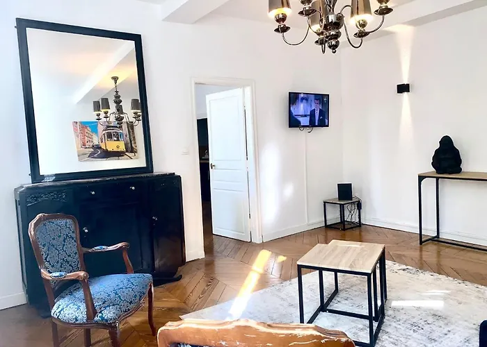 Apartamento *chic & Basic T3* Place Carnot Carcassonne