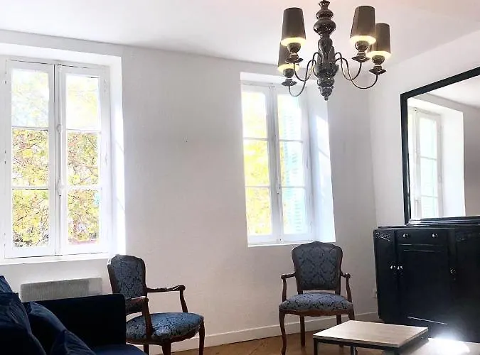 *chic & Basic T3* Place Carnot Apartamento *