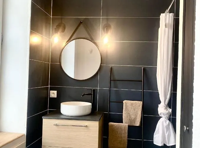 *chic & Basic T3* Place Carnot Carcassonne